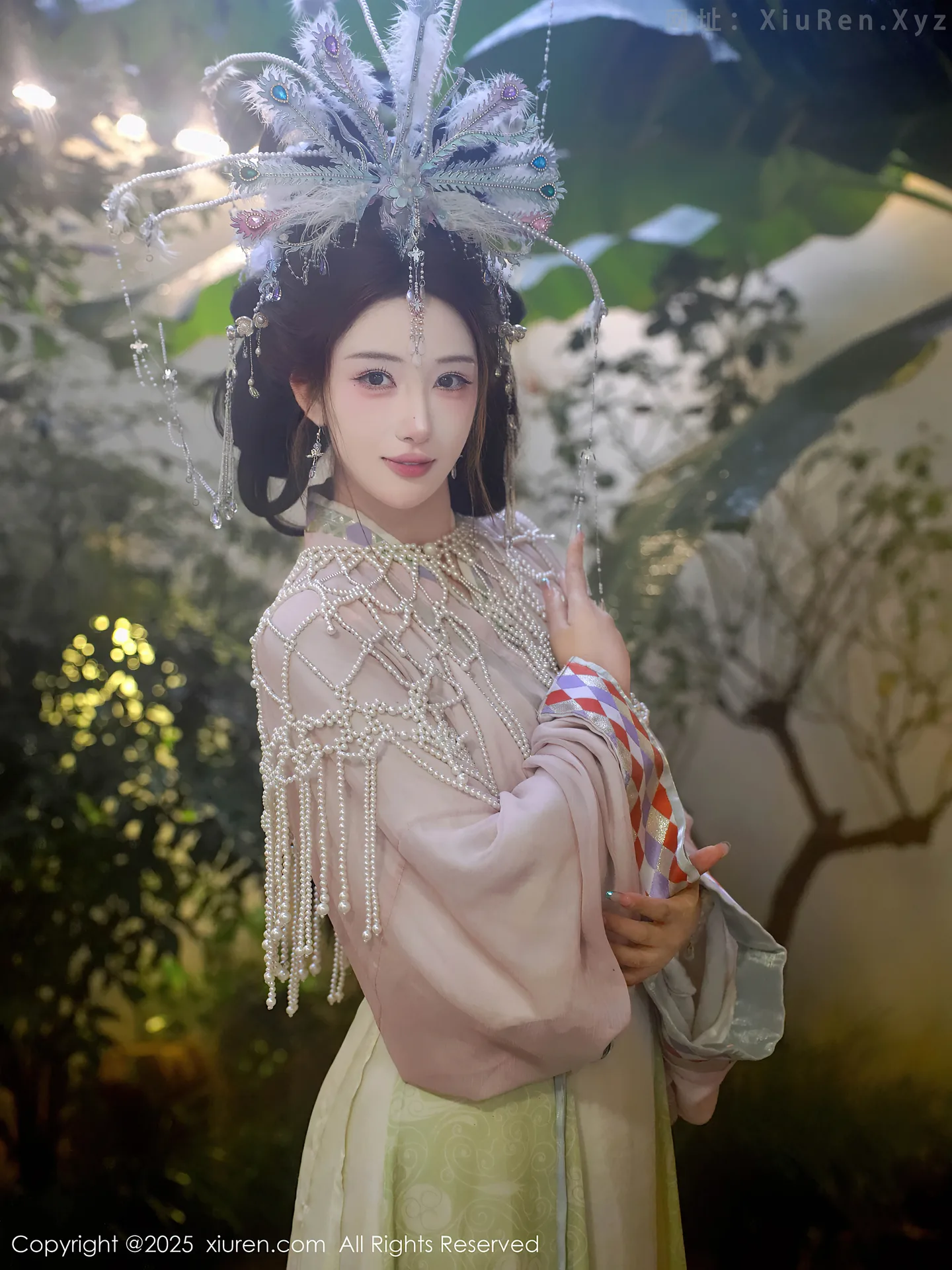 图片[5]-[XiuRen秀人网] VOL.10736 模特金允希Yuki性感浅色古装薄纱服饰秀丰腴身材迷人诱惑写真80P-秀人网官方网站